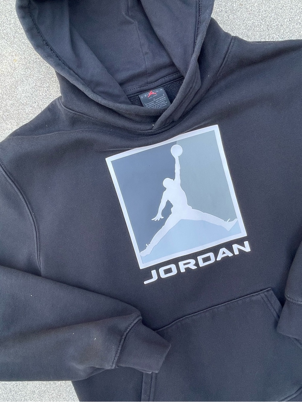 Jordan Essentials Big Kids' Fleece Baseline Pullover Black Hoodie Size L (12-13)